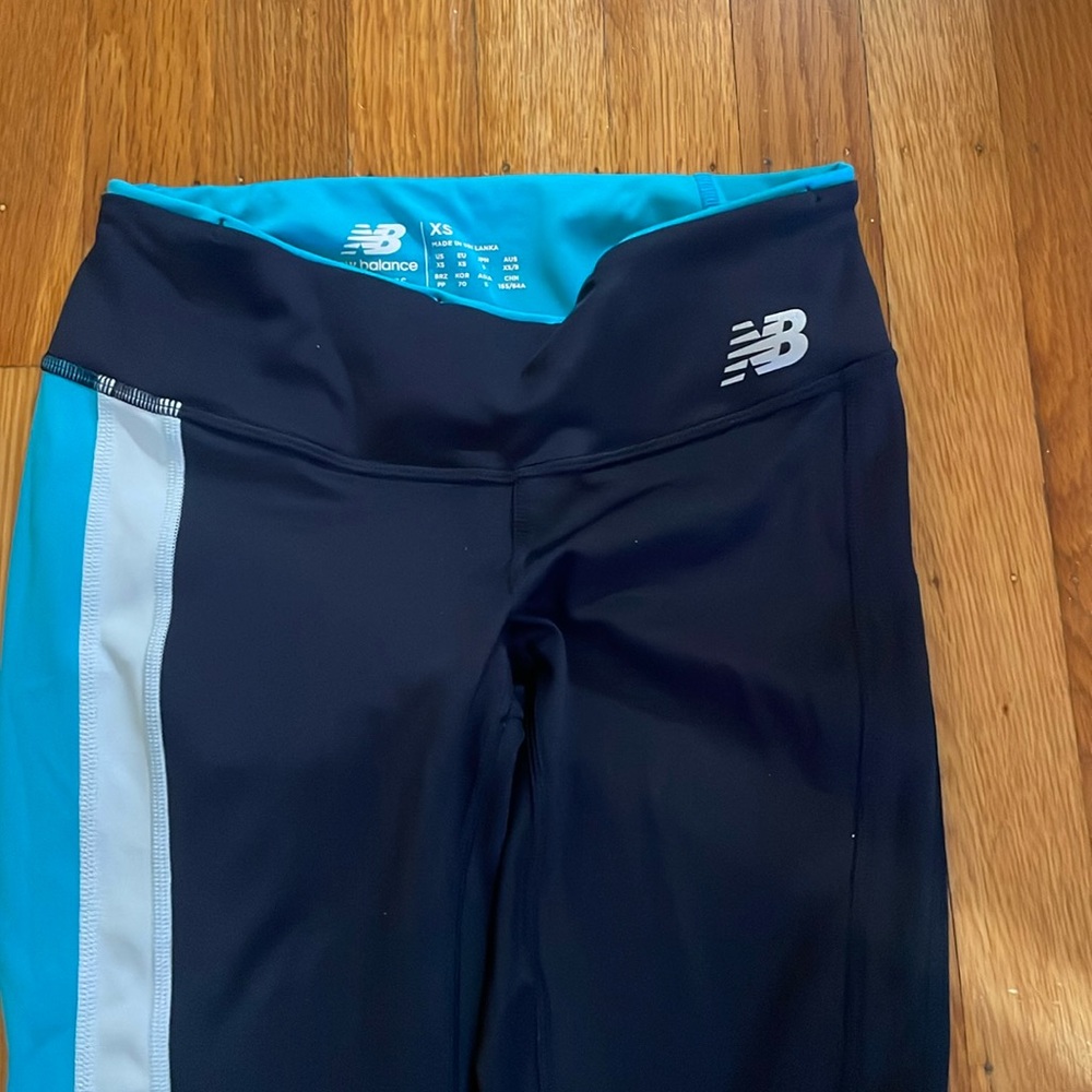 XS new balance navy blue leggings